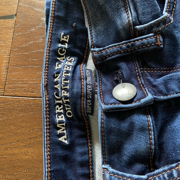 American Eagle Jeans! - Picture 2 of 6
